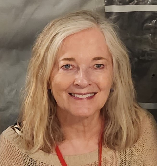 Lynn Maupin Headshot